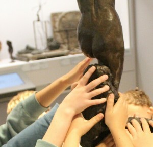 Animation jeunes publics / 4 sens